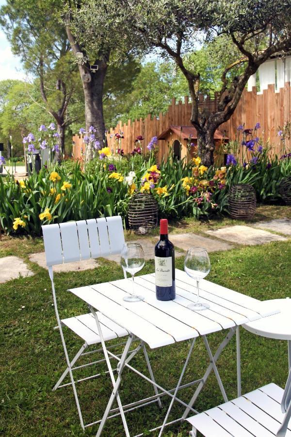 La Magnanerie D'Hotes ,Le Jardin Secret Sauve Kültér fotó